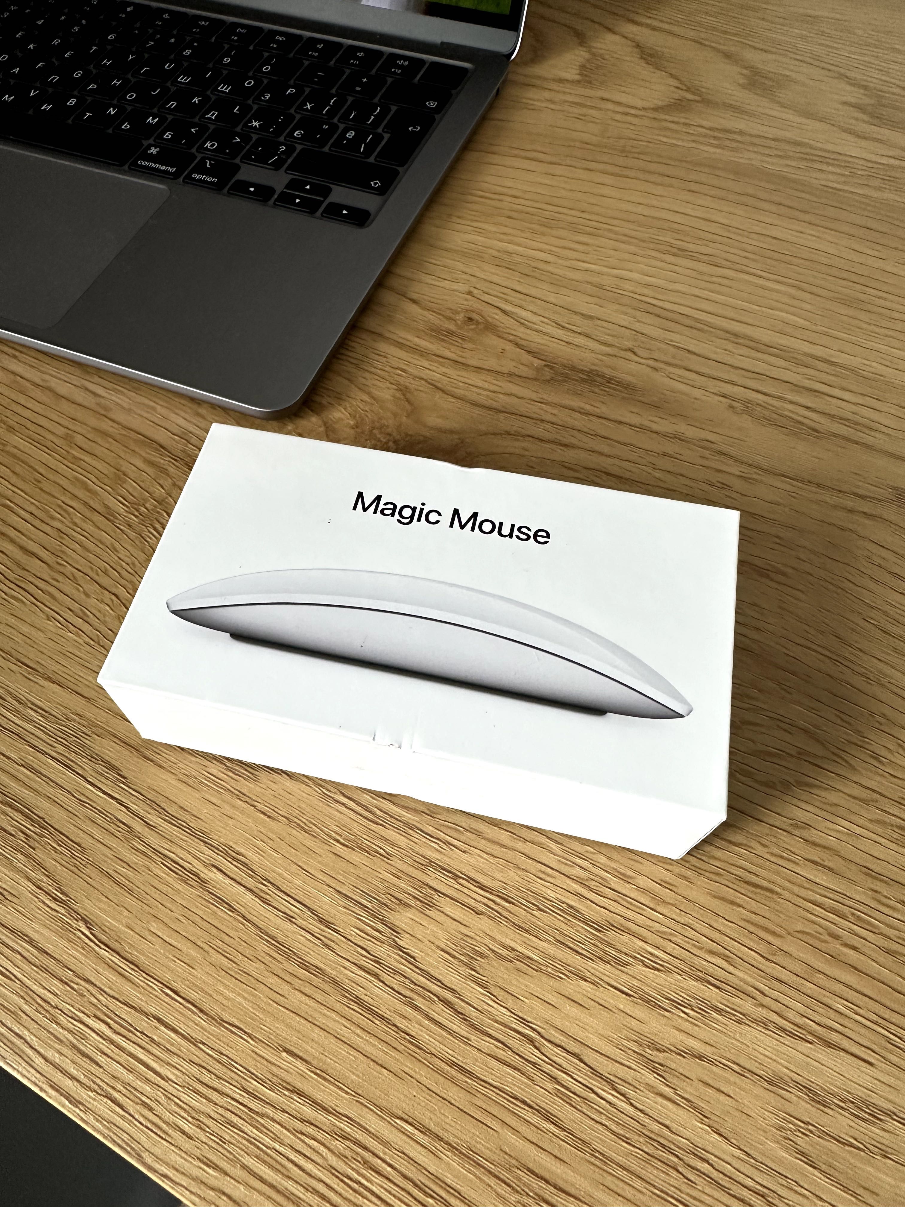 Оригінальна мишка Apple