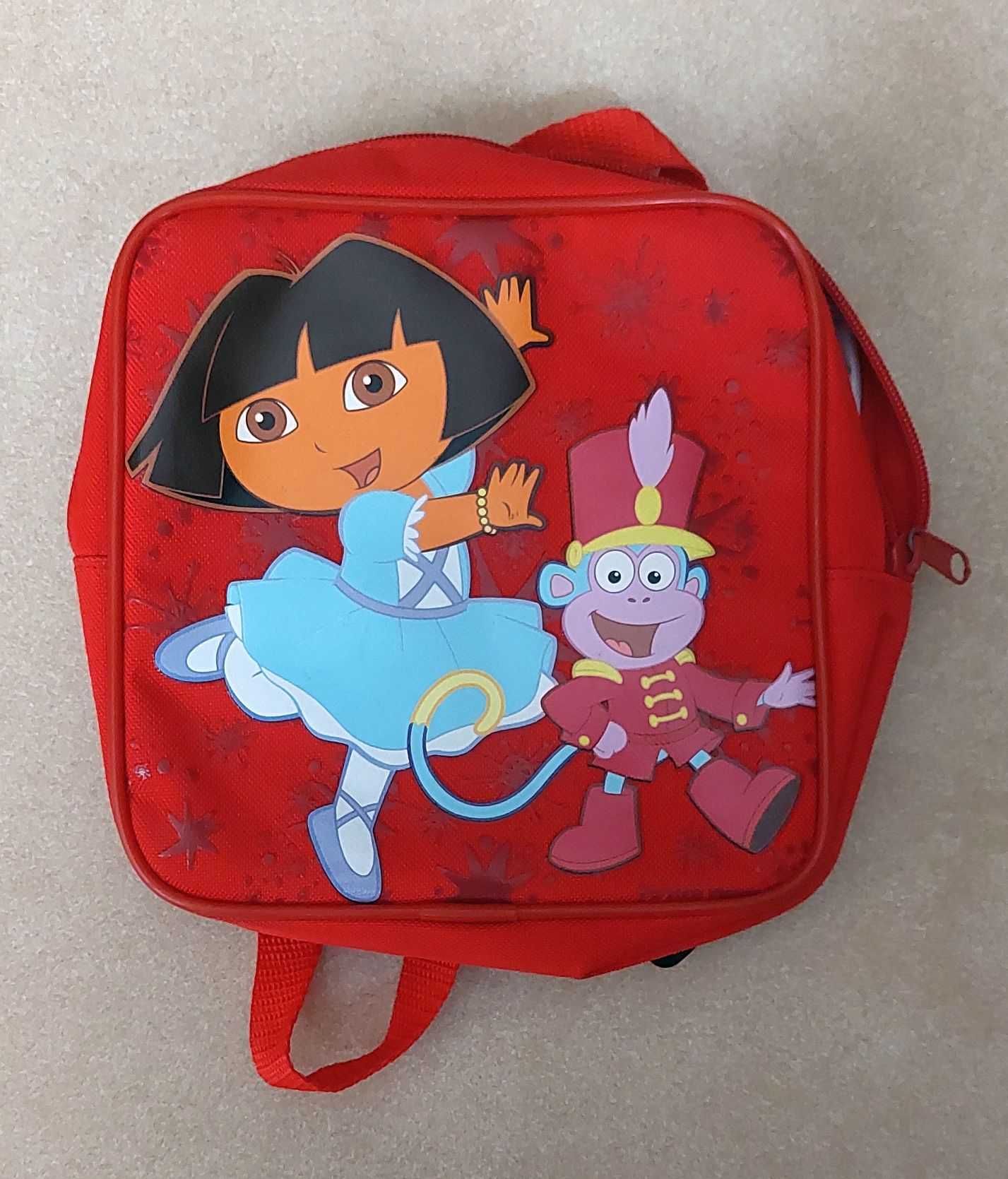 Plecak "Dora poznaje świat"