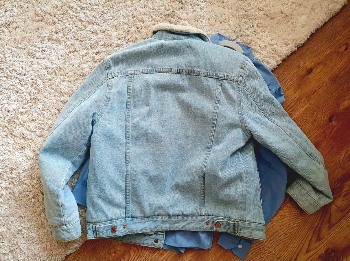 Kurtka bershka jeansowa sherpa jacket jasna amerykańska old style