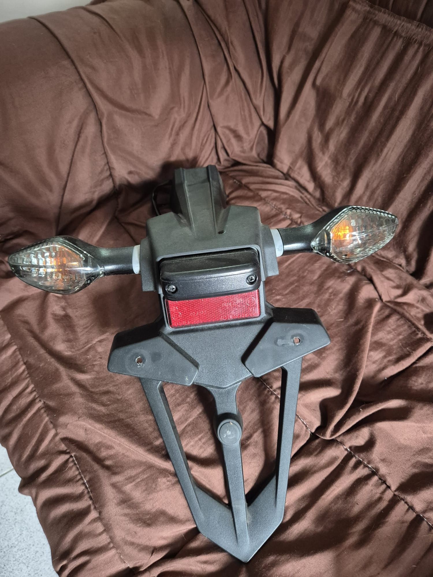 Suporte de matricula original Honda Cbr650F