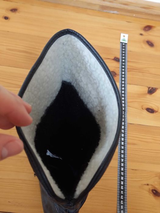 Buty damskie na obcasie, rozmiar 39