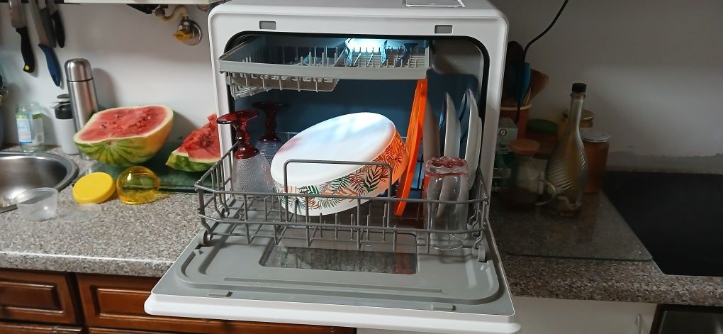 Vendo Maquina de Lavar Louça Compacta