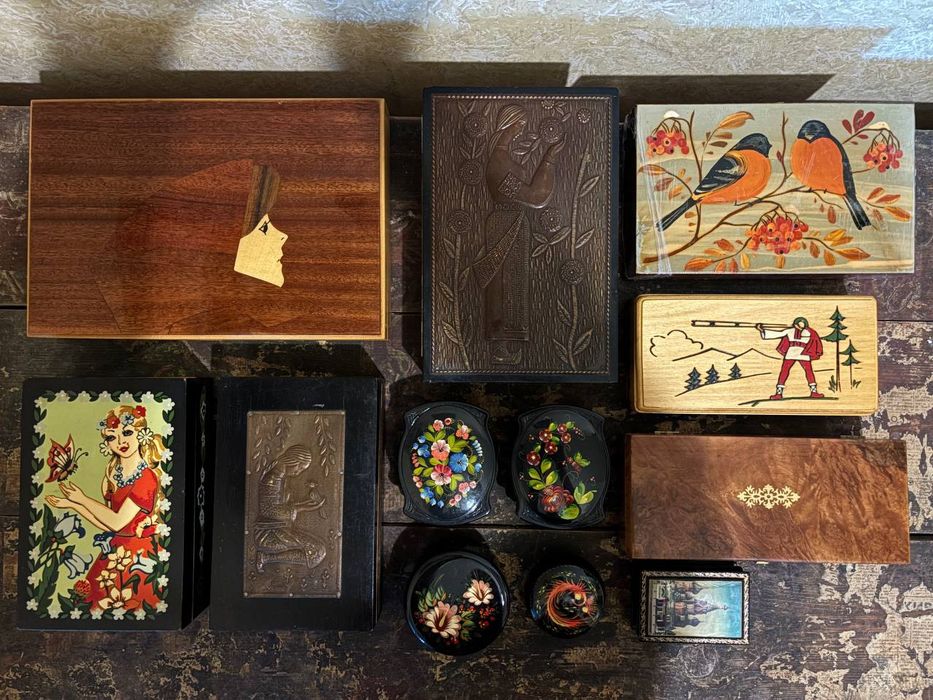 Деревʼяні шкатулки та іншіі*Нові*з ссср.*Хохломська Розпись*Буковина*