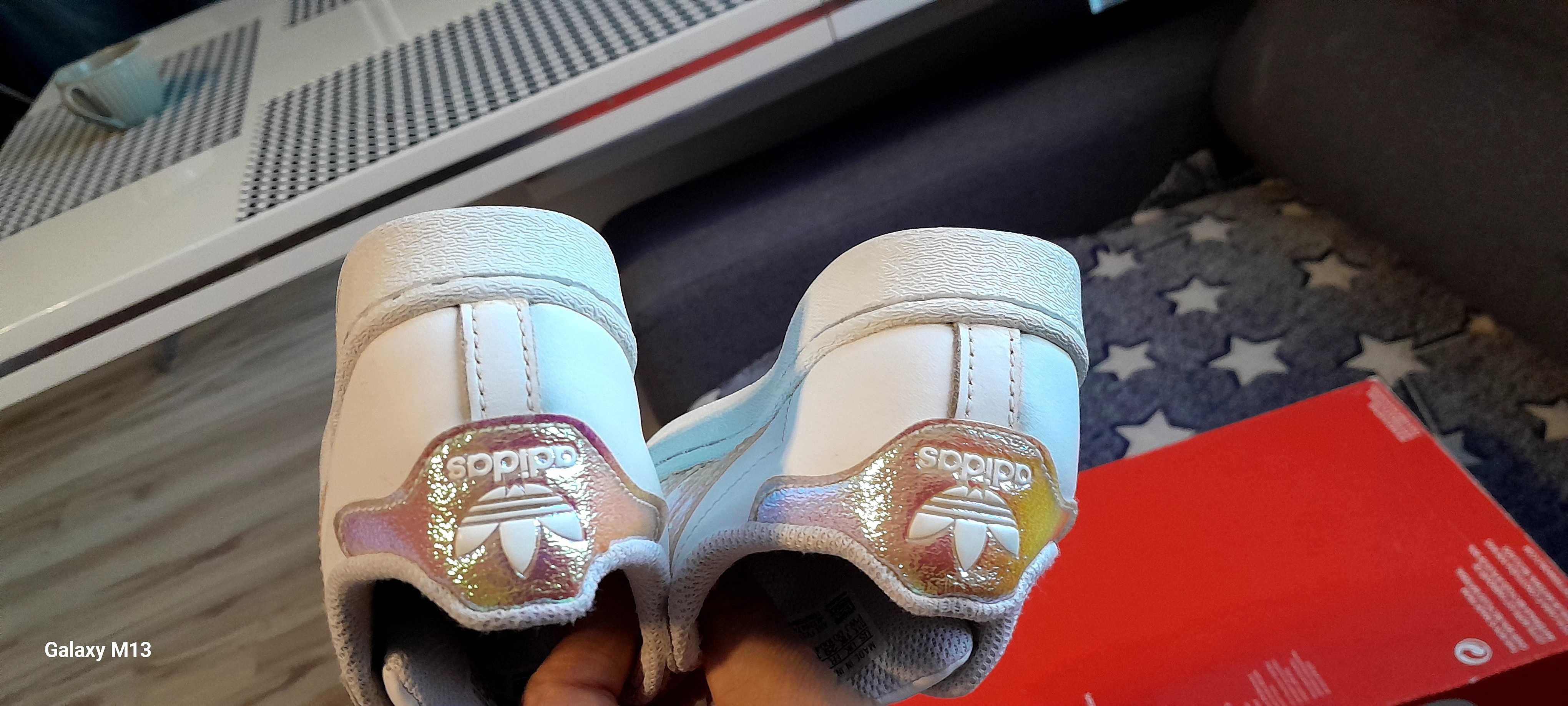 Buty dziewczece adidas superstar.r 29