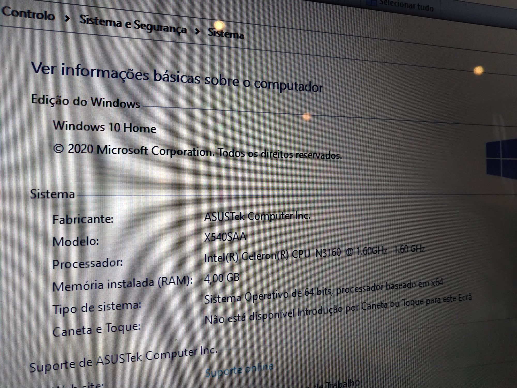 Portátil Asus A540S.