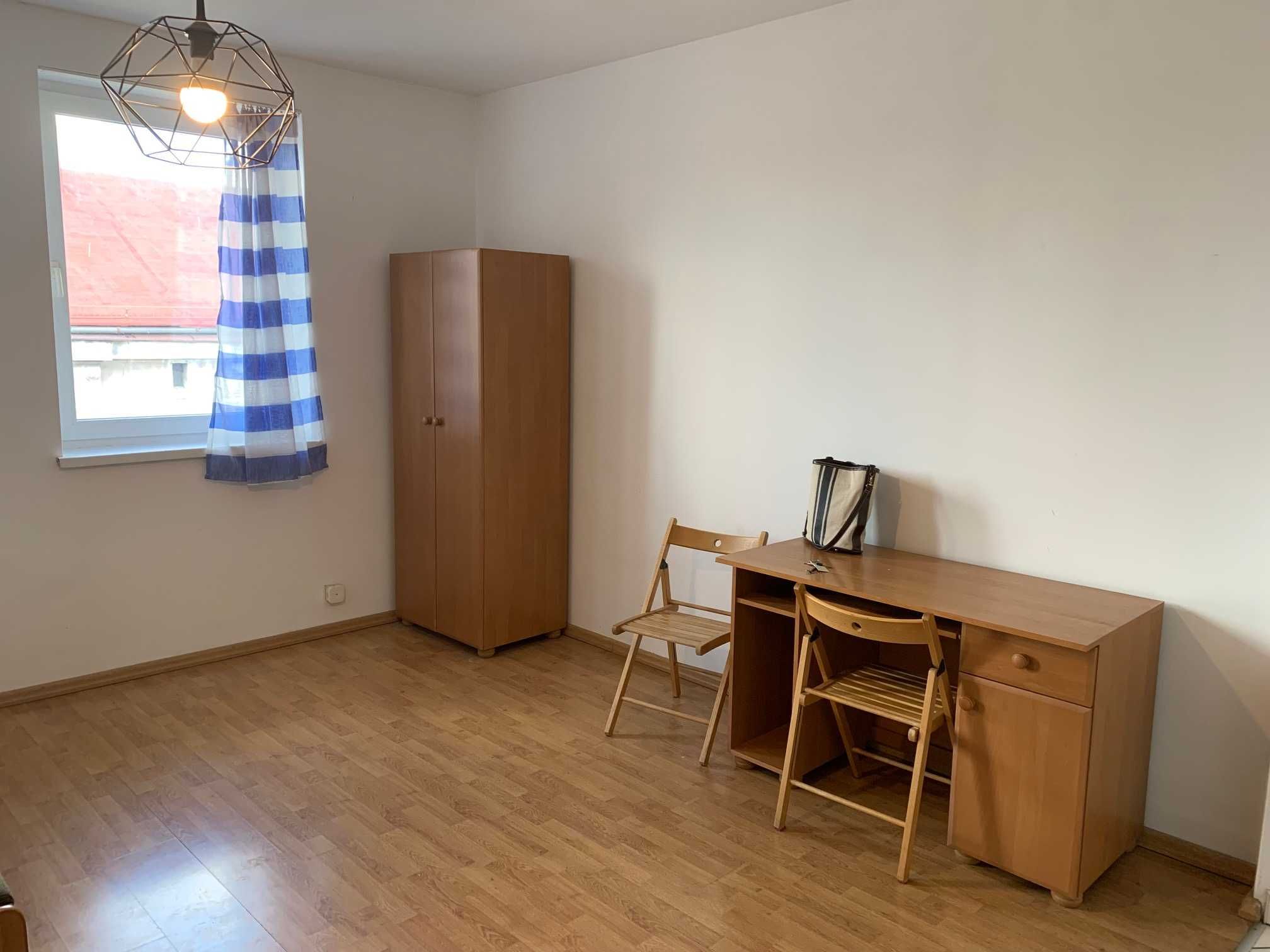 Cały Zestaw  mebli do pokoju 4 elementy tylko w całości