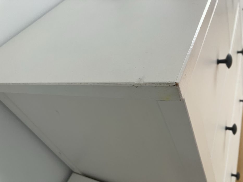 Cómoda IKEA HEMNES 8 gavetas