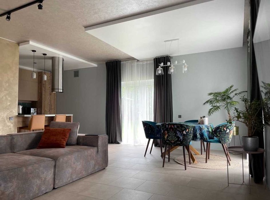 Продам дом 120м2,Пр. Тракторостроителей, 79 с ремонтом (код 5232)