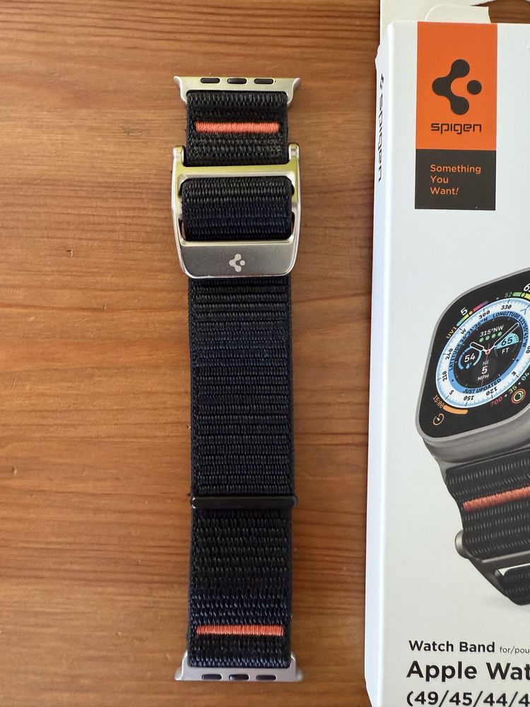 Bracelete Spigen Apple Watch (49/45/44/42mm)