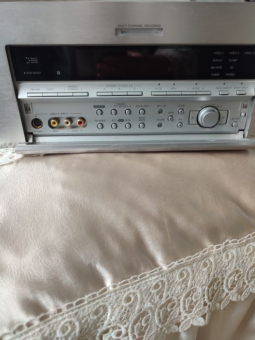 Ресівер SONY STR-DB840 з FM приймачом.