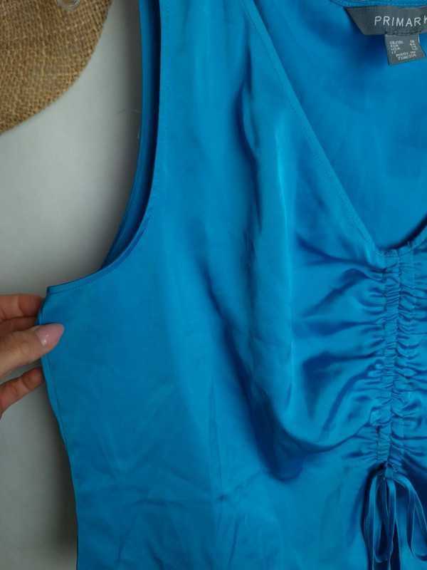Niebieska atłasowa satynowa bluzka bez rękawów ze ściągaczem 46 XXXL