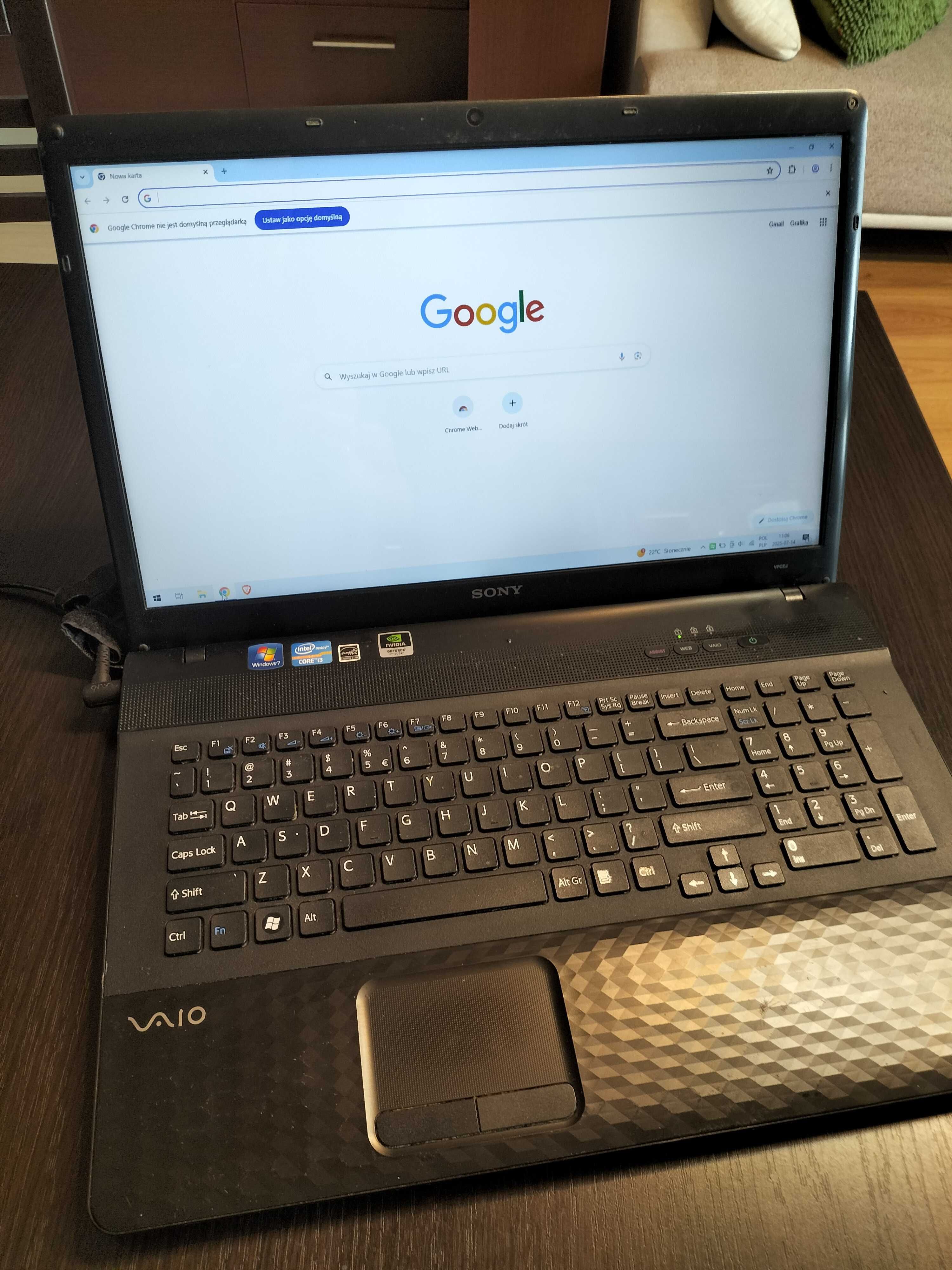 Laptop SONY VAIO PCG-91211m W10 i3 8Gb SSD 500Gb 17 cali