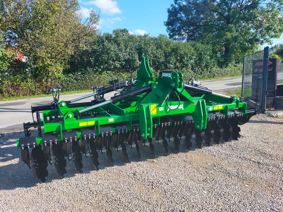 brona talerzowa hydrauliczna JANPOL SHREK 4m 560 talerz daszek 600