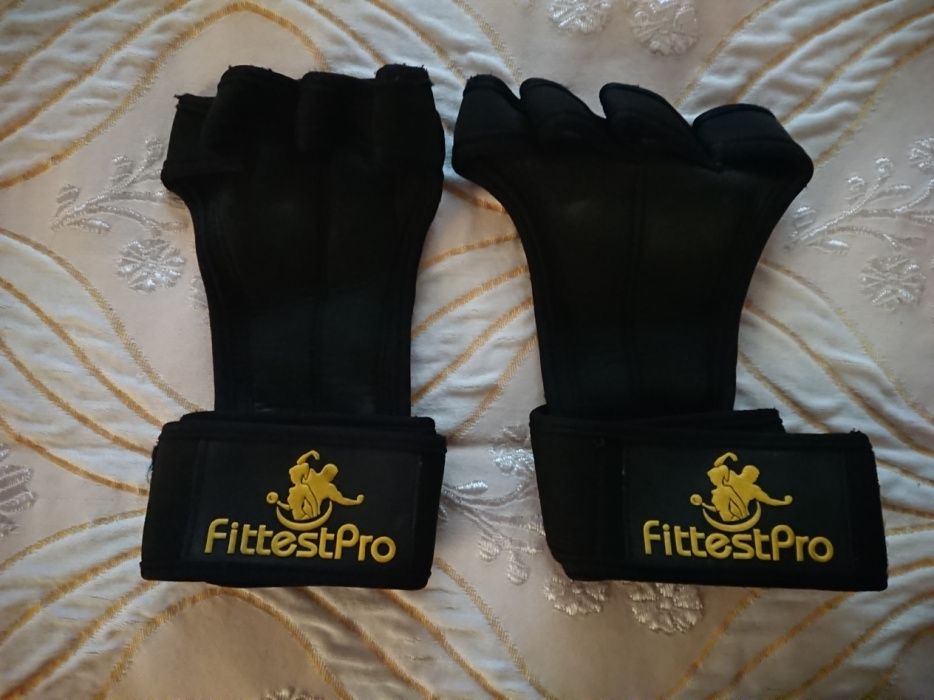 Vendo Luvas/Estafas para Crossfit/Musculação
