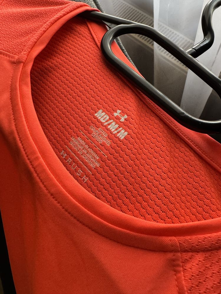 Футболка чоловіча Under Armour Rush Emboss M