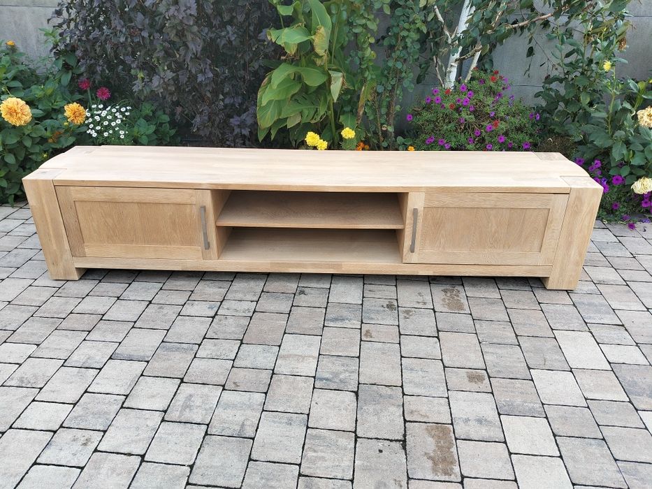 Szafka RTV oczyszczona