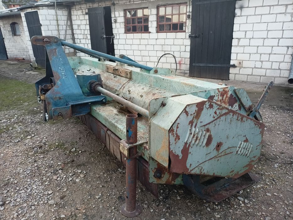 Kosiarka bijakowa mulczer Desvoys 3,5 metra do kukurydzy poplonów