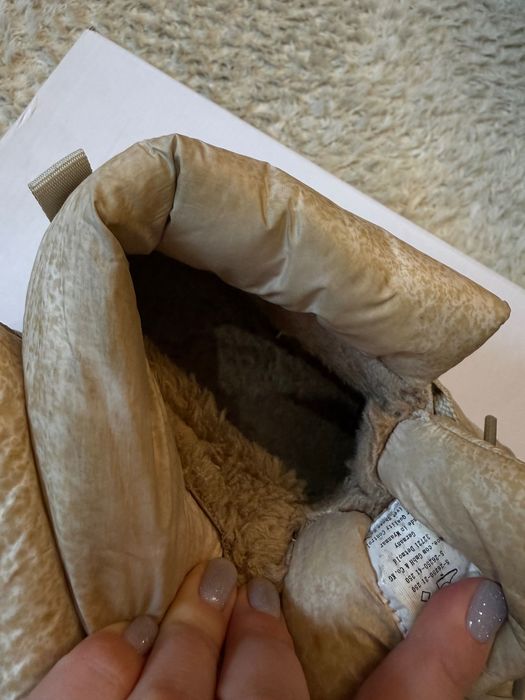 Жіноче взуття 39 розмір зима