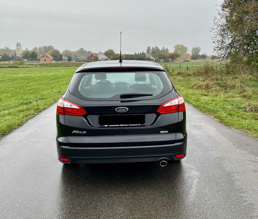 Ford Focus MK3 1.6 bogate wyposażenie stan bardzo dobry transport