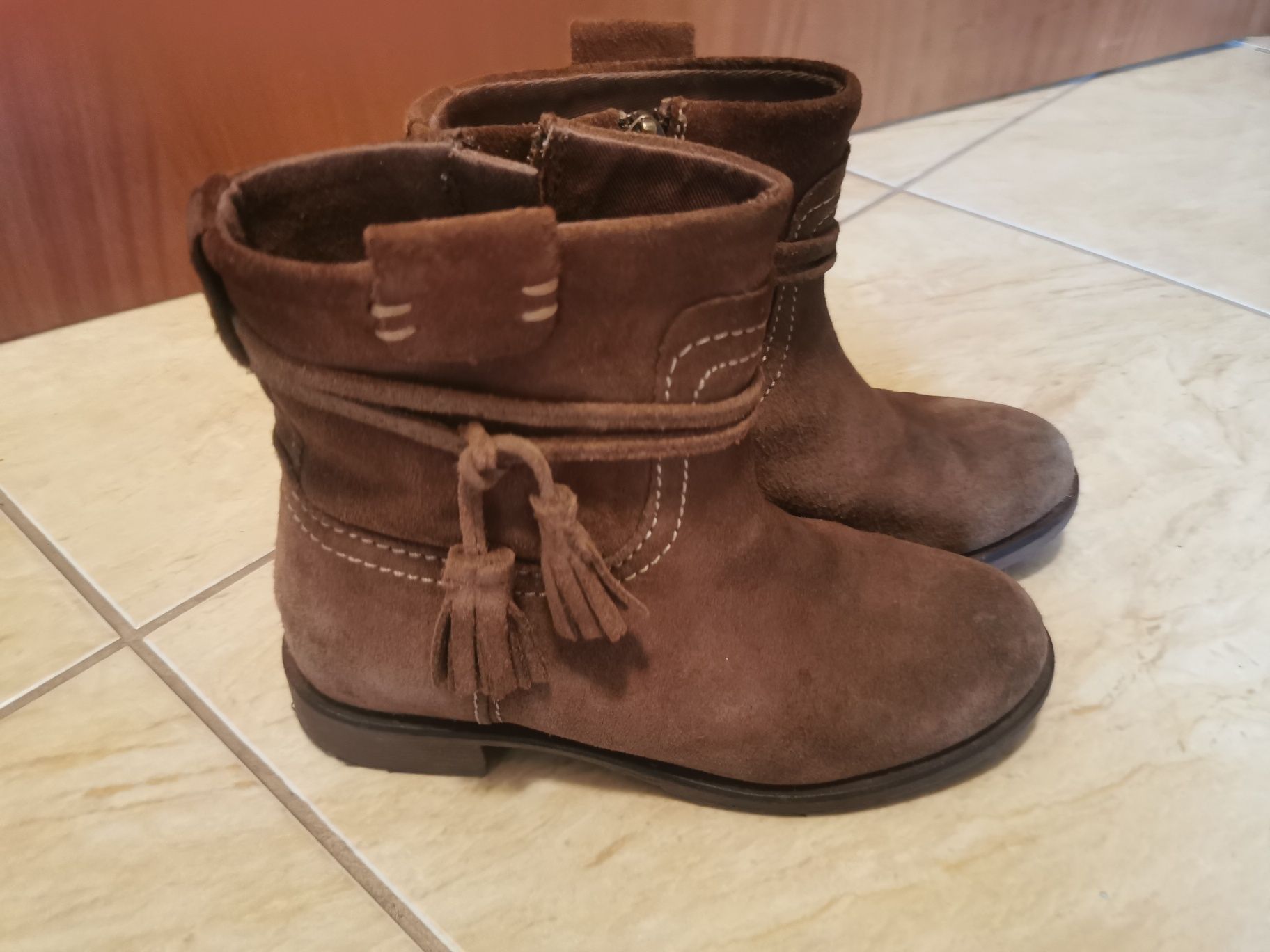 Botki buty buciki jesienne wiosenne przejściowe Zara r. 31 bdb skóra