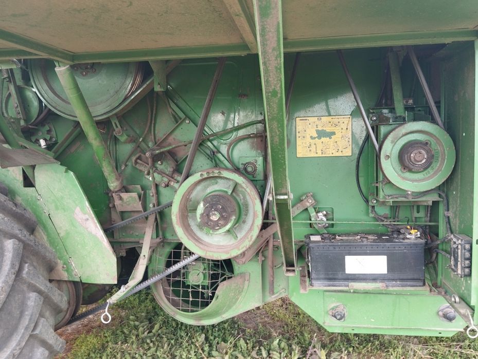 Комбайн свіжопригнаний John Deere 1075
