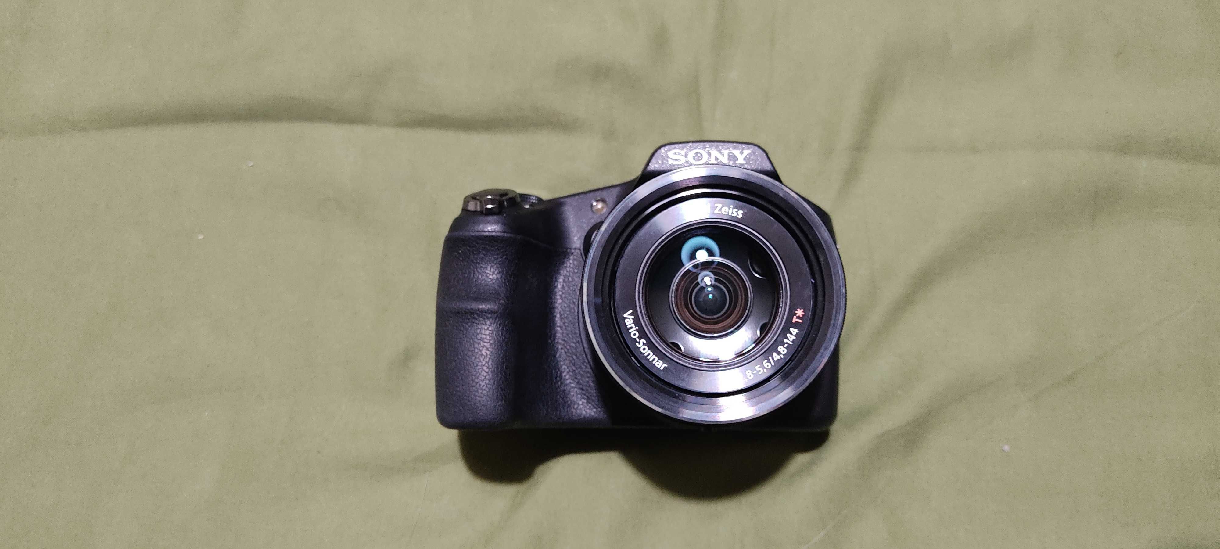 Máquina Fotográfica Sony DSC HX200V