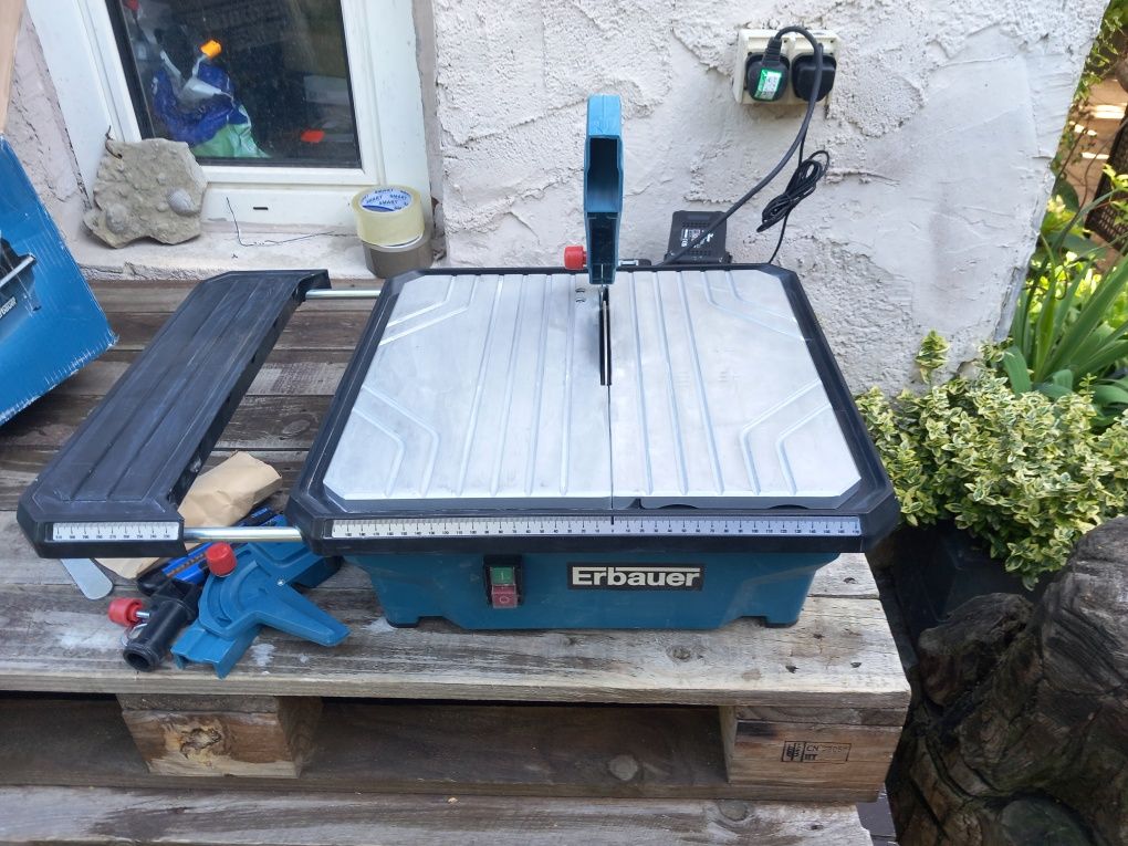 Przecinarka stolikowa do glazury Erbauer 750 W ERB337TCB