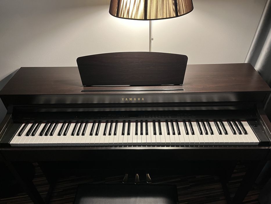 Pianino Yamaha Clavinova CLP-430