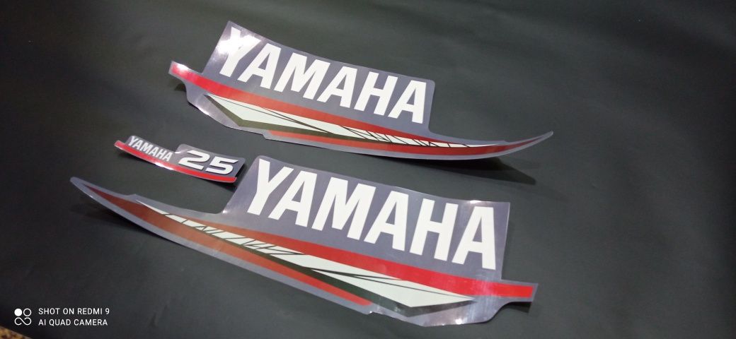Наклейки на лодочный мотор двигатель Ямаха Yamaha 9.9 25 30 35