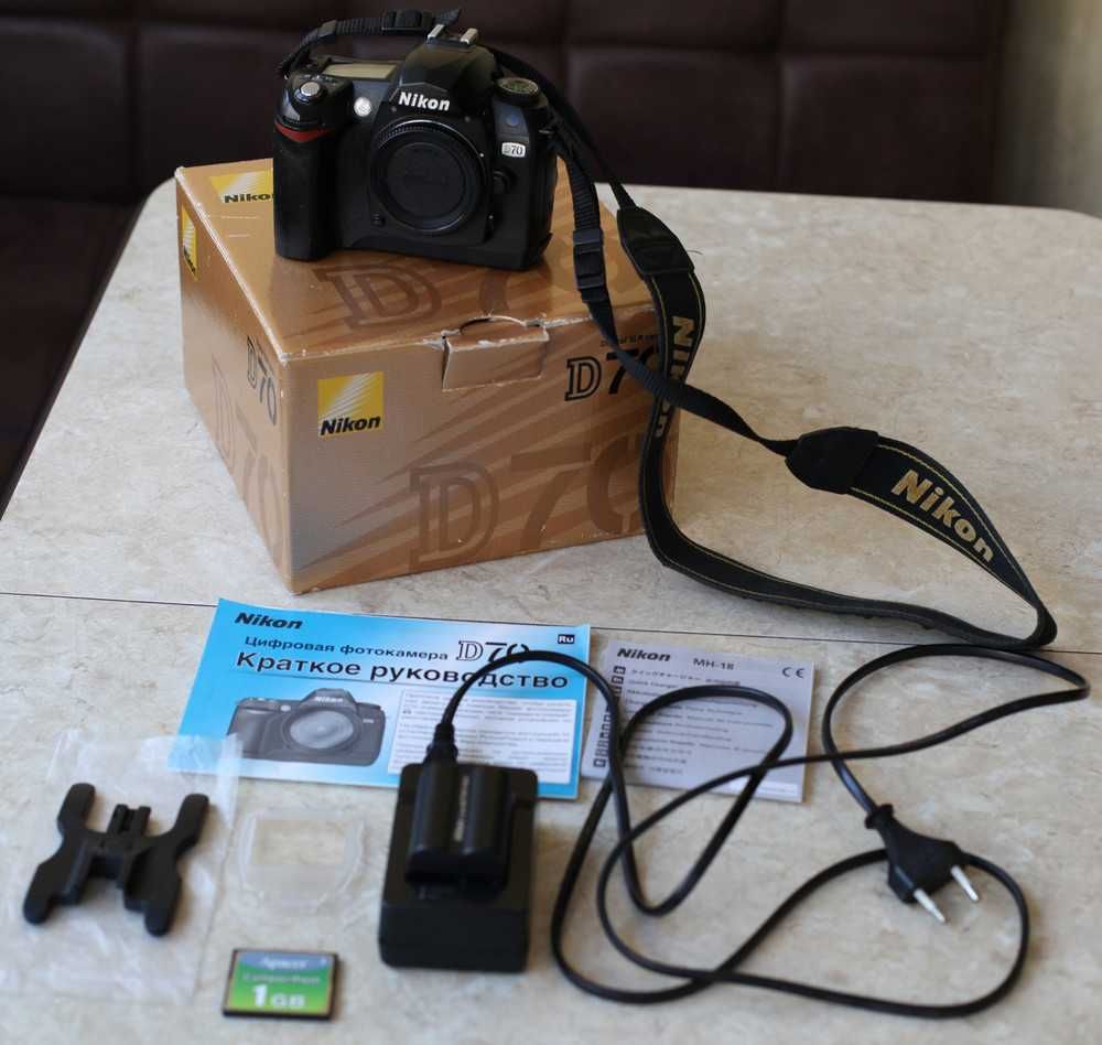 Фотоаппарат Nikon D70 с объективом SIGMA 18-125 mm, F3, 5-5, 6 DC