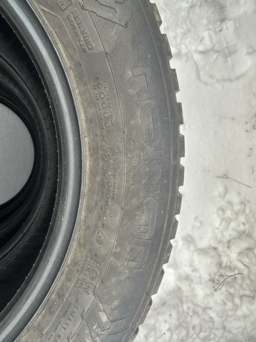 Nokian Hakkapelitta 8  225/65/17