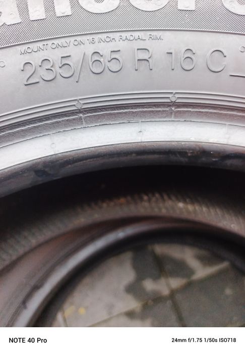 Opony 235/65/16c Continental Vanco Four season