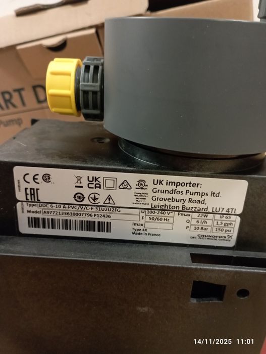 Bomba doseadora Grundfos , Nova , caixa  , acessórios