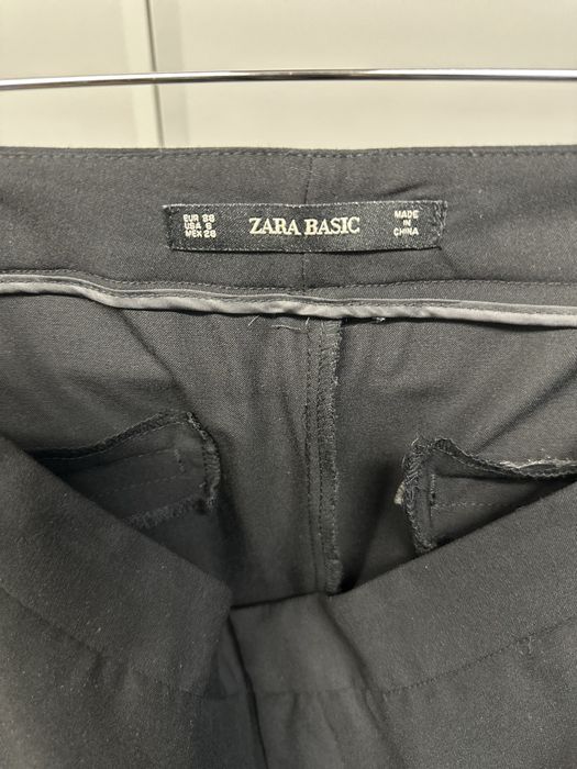 Calças Zara Basic Senhora - Tam 38