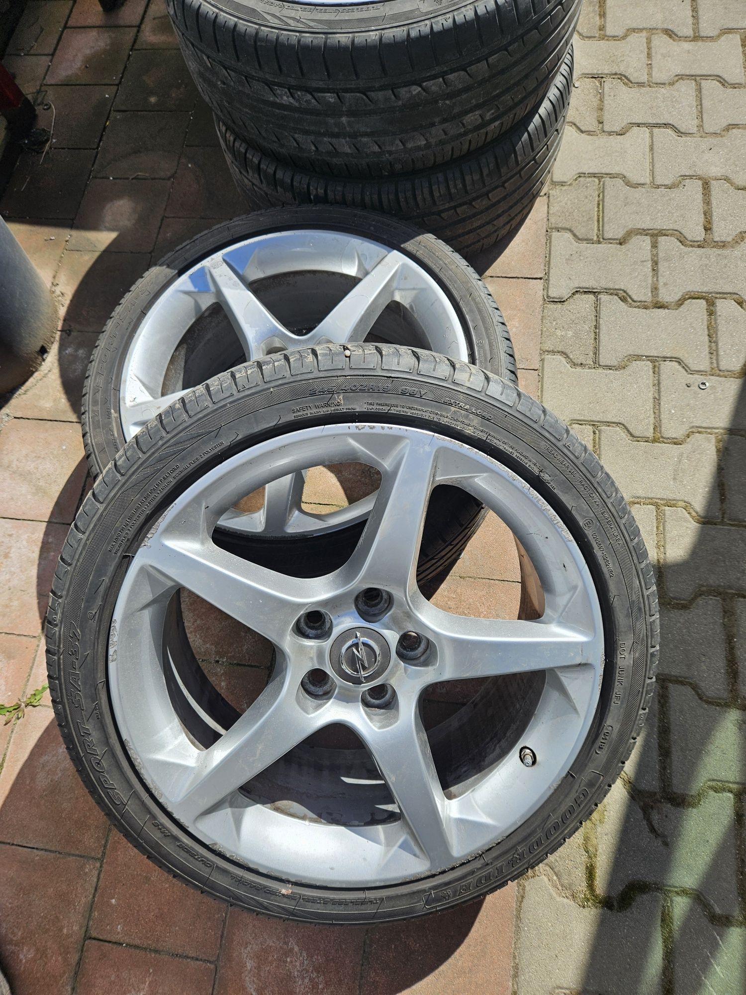 Koła opel insignia 19" 245/40 r19