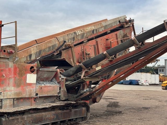 Terex Finlay 693 SUPERTRAK duży przesiewacz kruszywa 40 ton