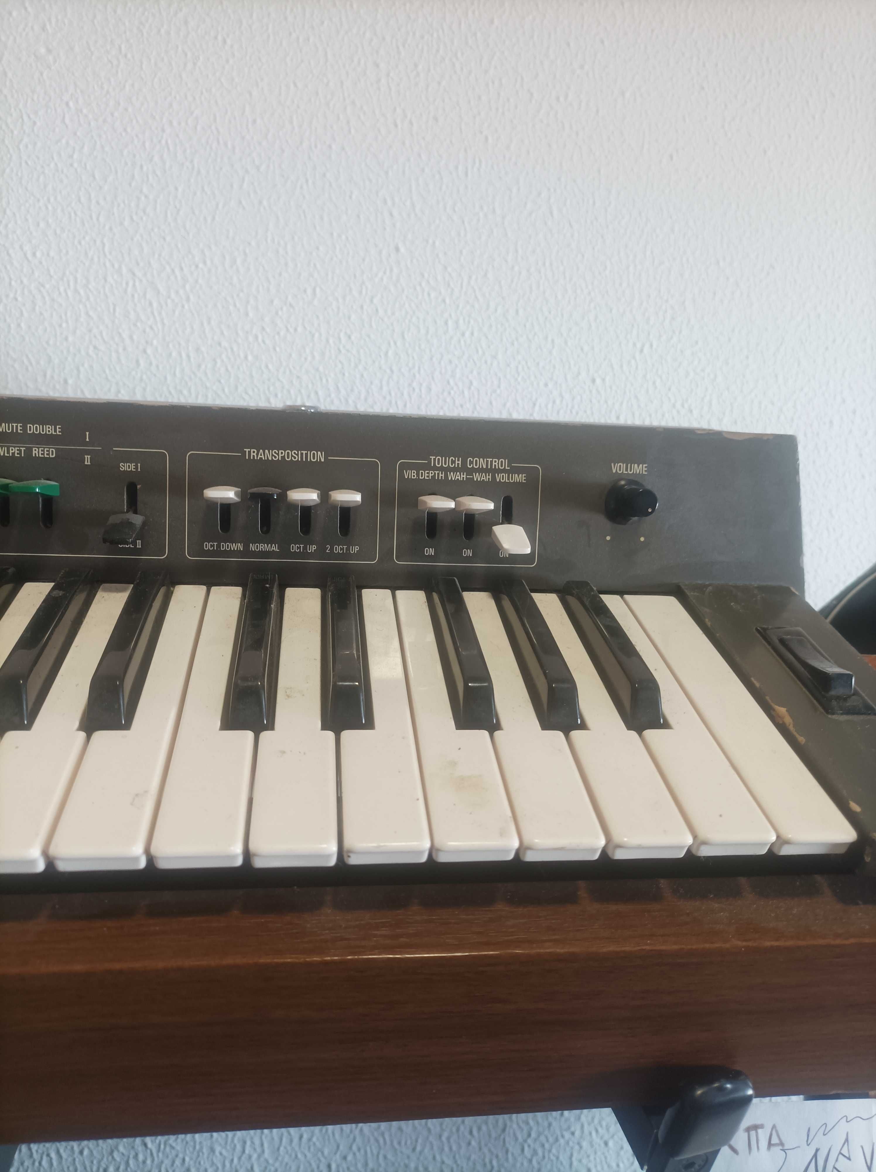 Yamaha sy 1 (mini cs40)