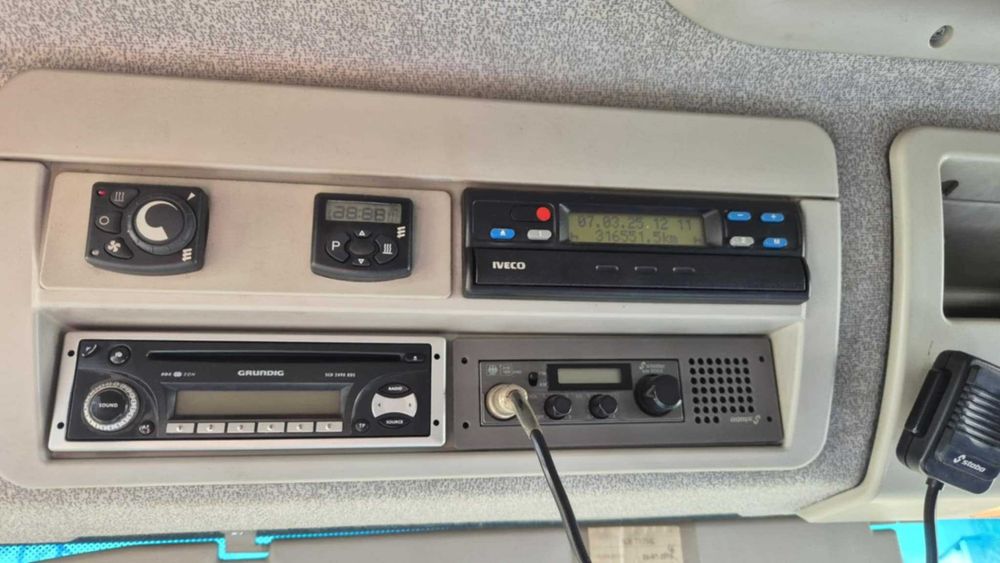 Iveco Eurocargo 120e24 Kontener, Winda 1,5t