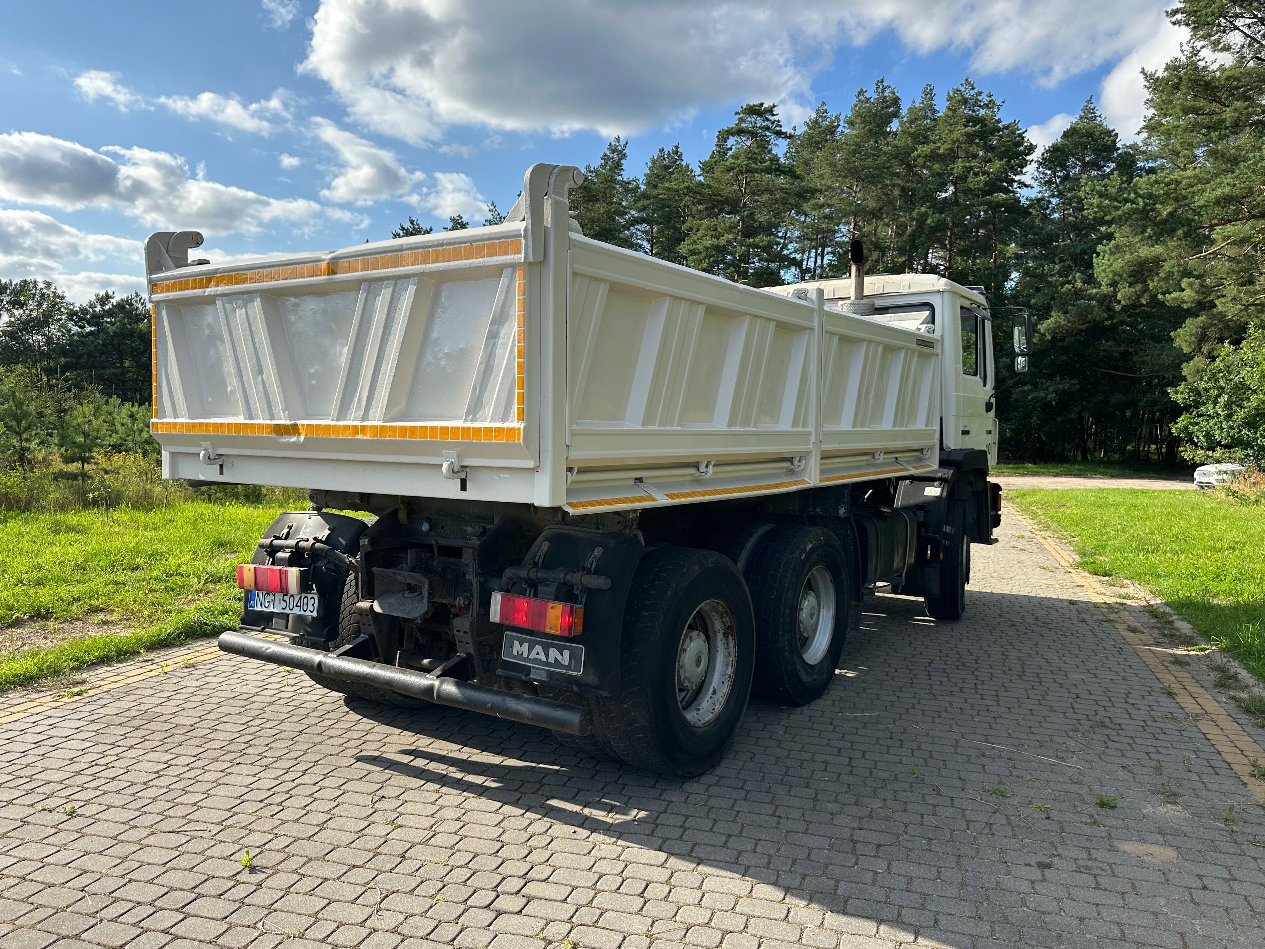 Man 26.372/6X4/Wywrotka z 1996 roku/Hydroburta