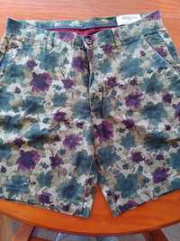 Calções/Bermudas em linho estampado floral