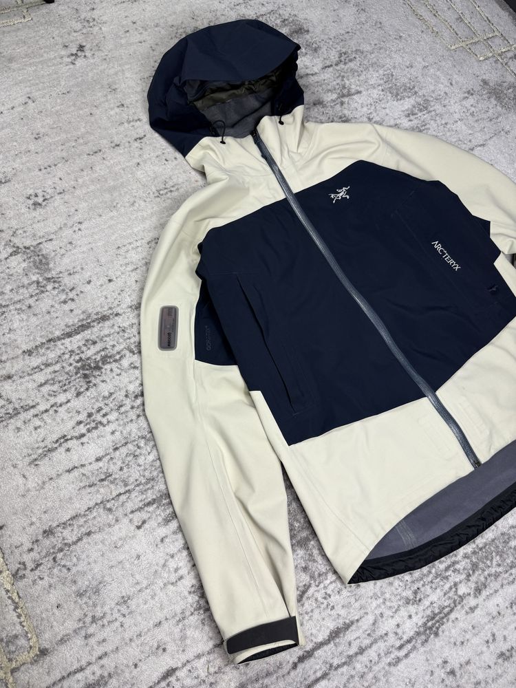 Kurtka trekkingowa Arcteryx Recco Gore-Tex Jacket