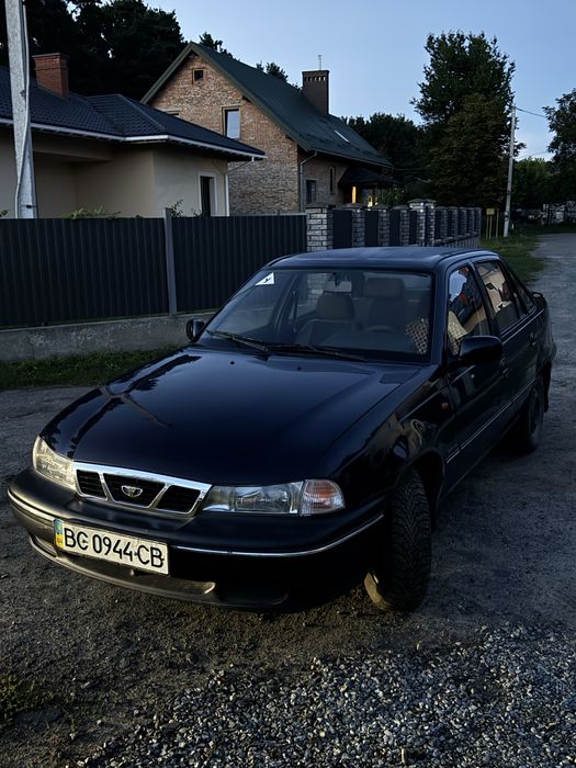 Авто Daewoo Nexia 2008