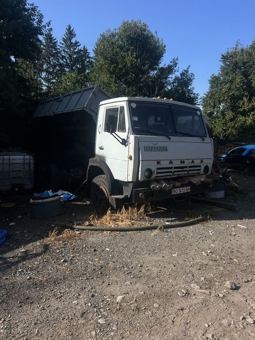 Продається камаз на запчастини