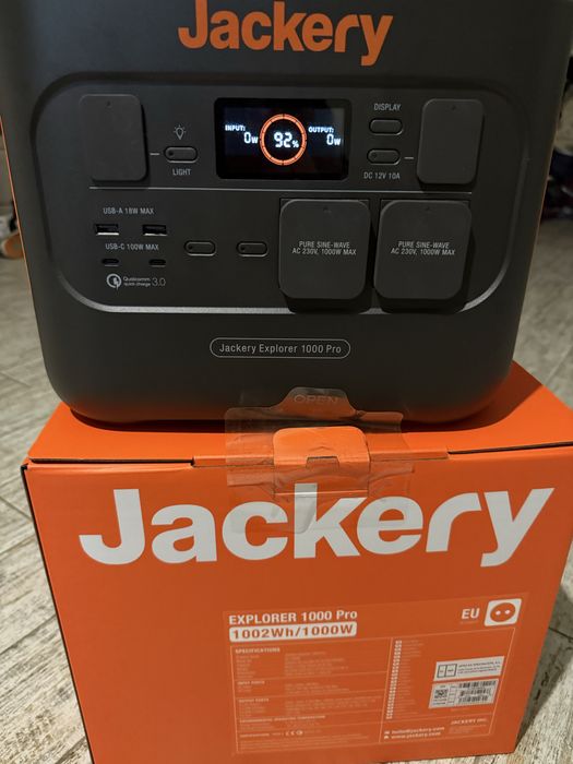 Зарядна станція Jackery Explorer 1000 PRO