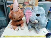 brinquedos - 2 peluches usados como novos