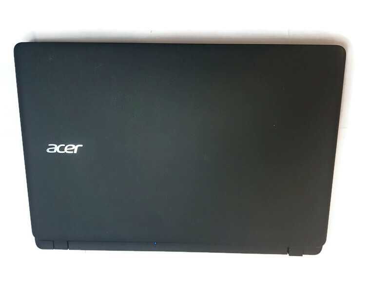 Laptop Acer Aspire ES 15 Celeron 4gb 500GB HDD