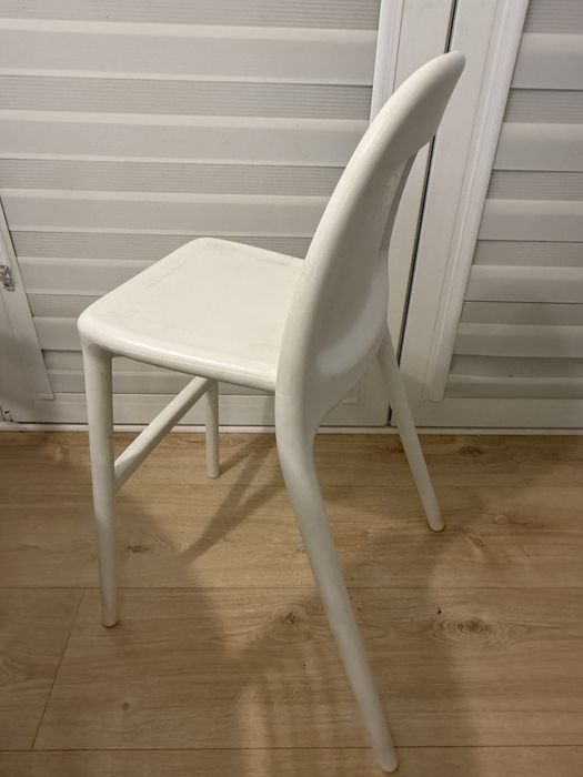 Krzeslo URBAN białe dla dzieci