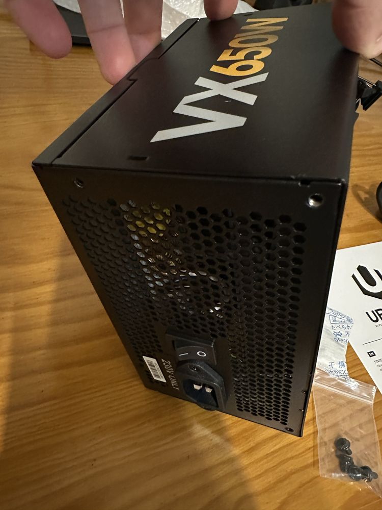 Nox Urano VX 650W 80+ Bronze (NOVA!)