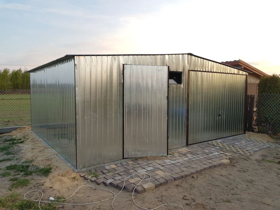 Garaż blaszany 4x5 producent schowki schowek na budowę blaszak garaż