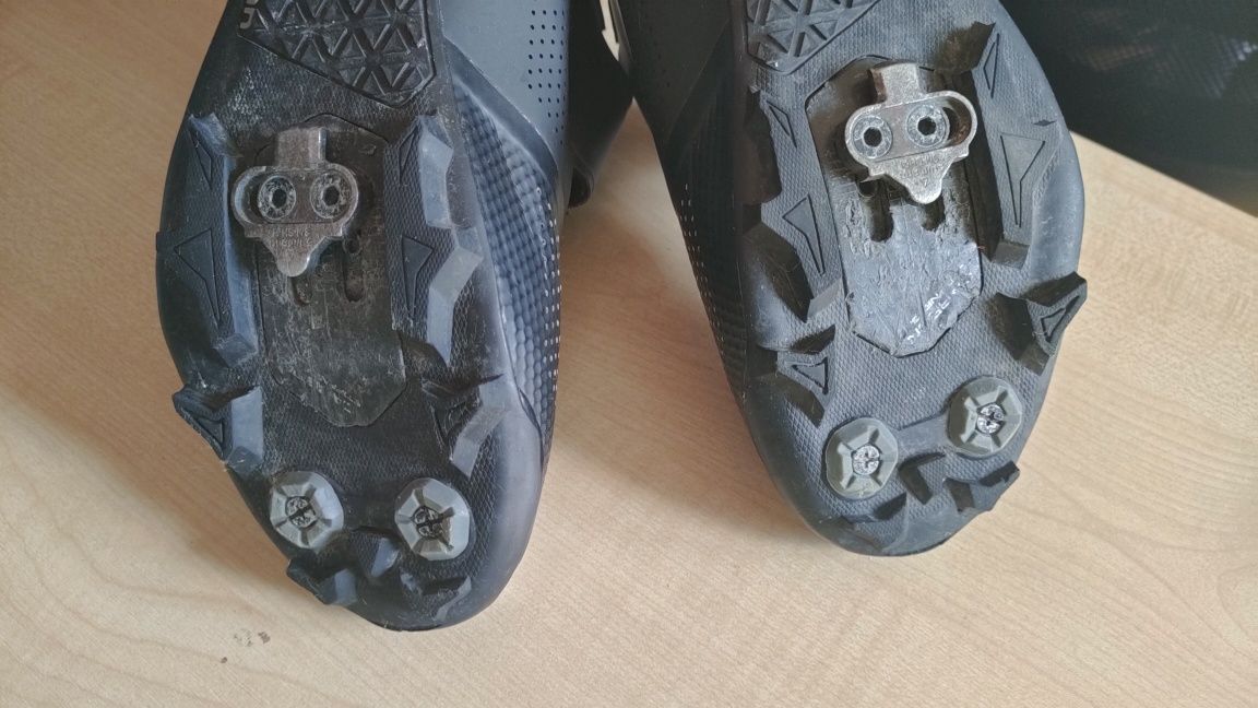 Shimano buty XC702 r. 41 MTB XC7 czarne